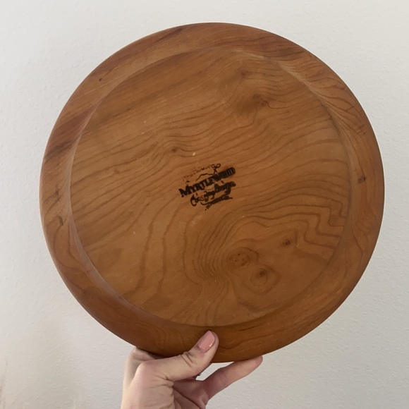Myrtlewood wooden round tray modern farmhouse decor - Picture 7 of 16